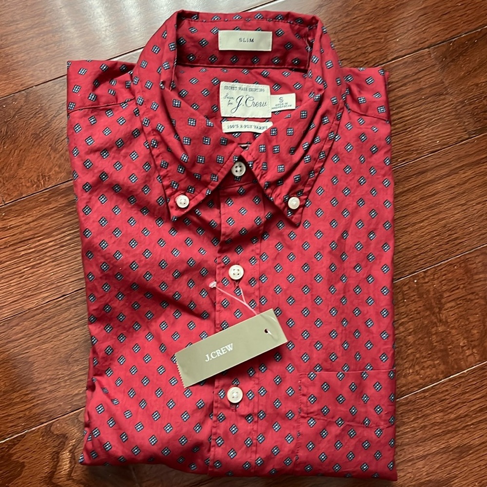 NWT Men Dress Shirt.